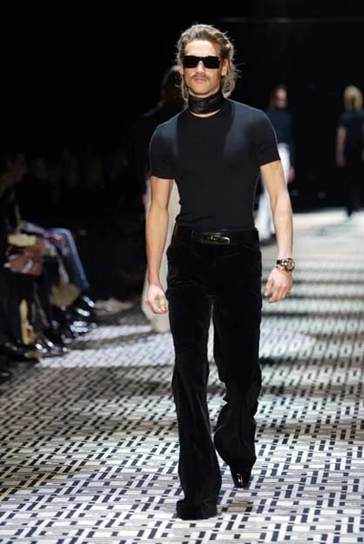 Look 10